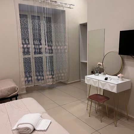 Oceania Hotels Napoli Екстериор снимка