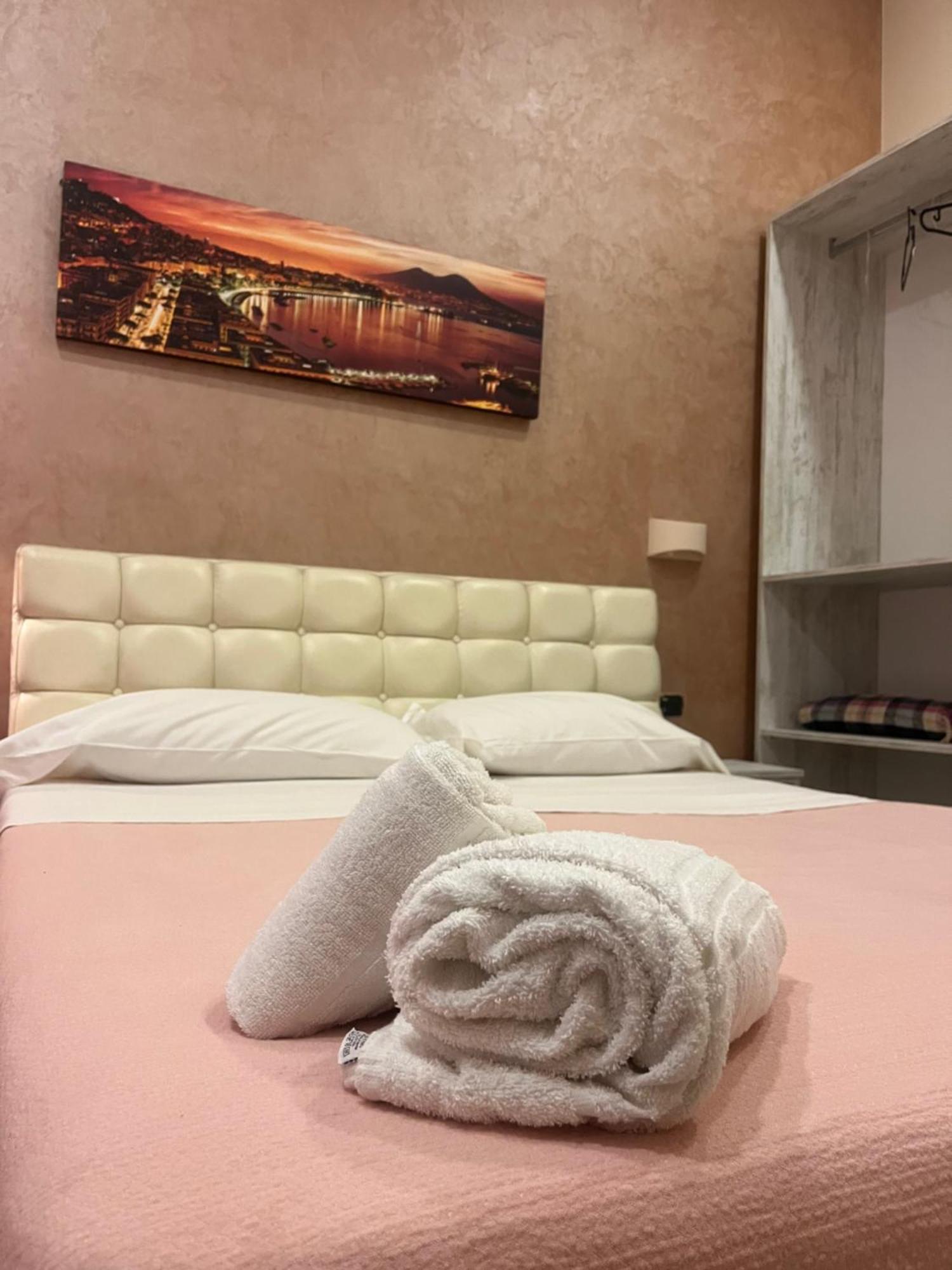 Oceania Hotels Napoli Екстериор снимка