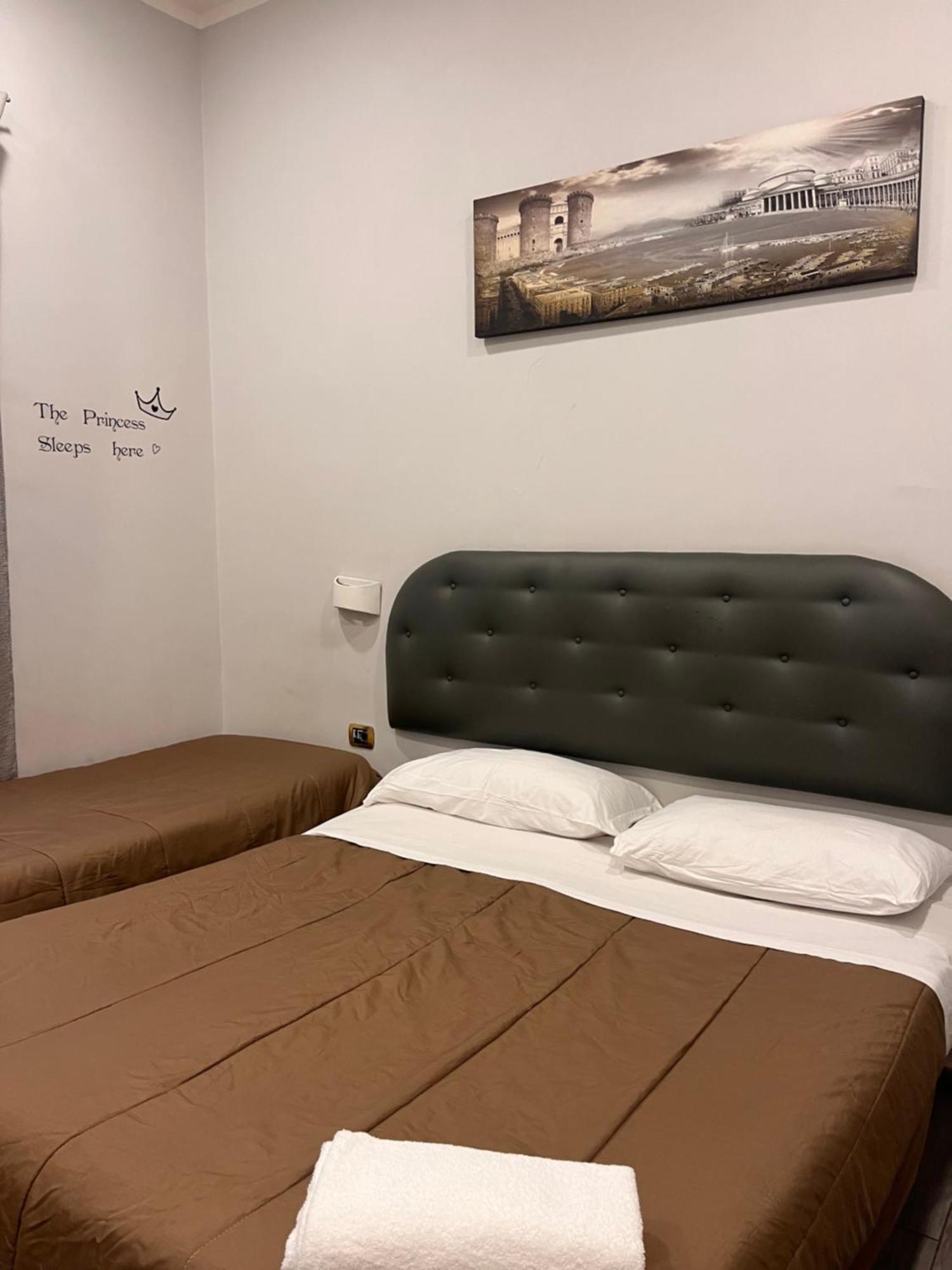 Oceania Hotels Napoli Екстериор снимка