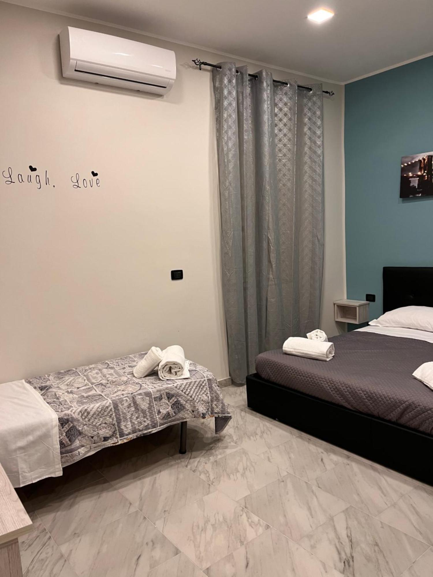 Oceania Hotels Napoli Екстериор снимка