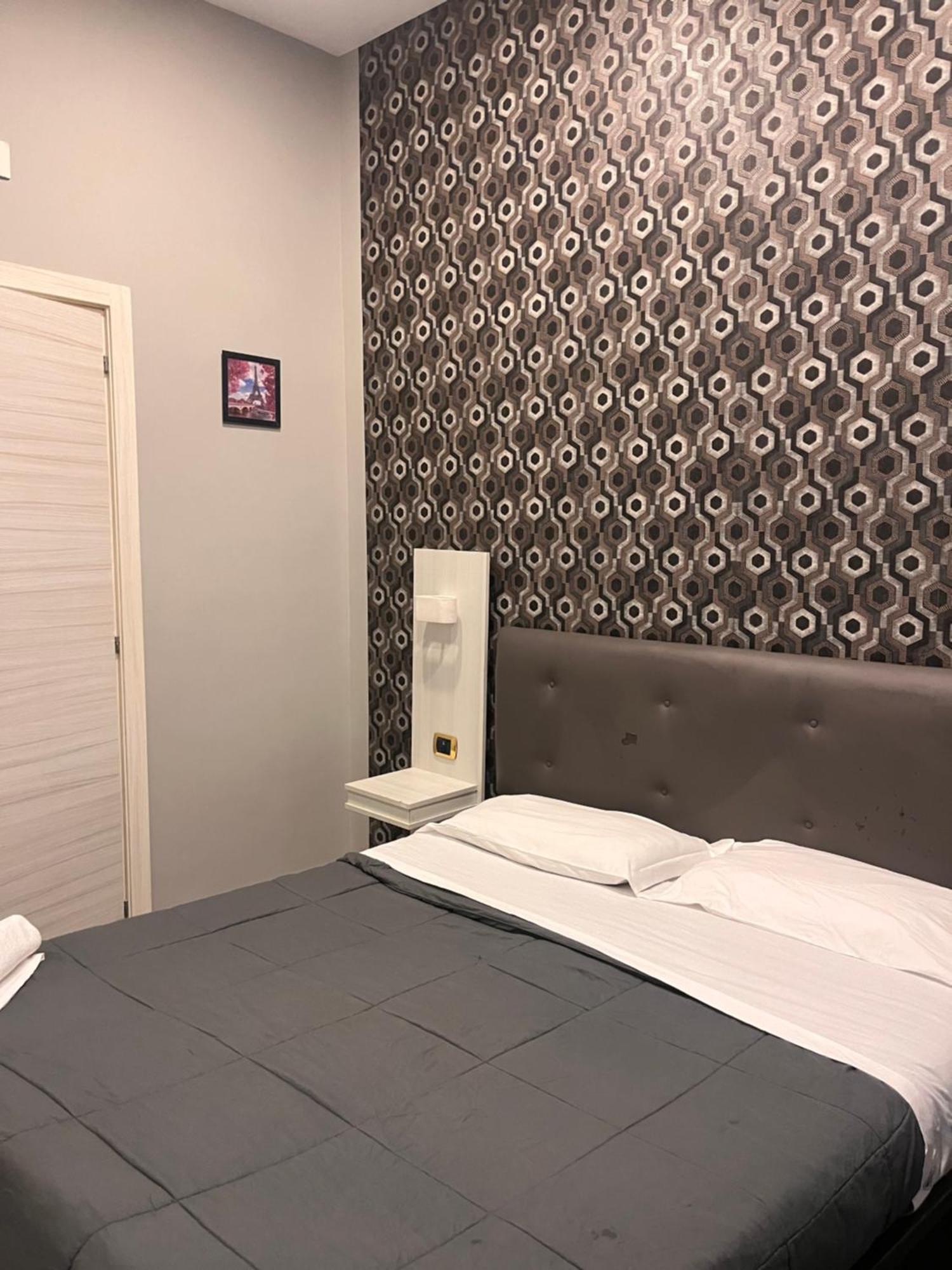 Oceania Hotels Napoli Екстериор снимка