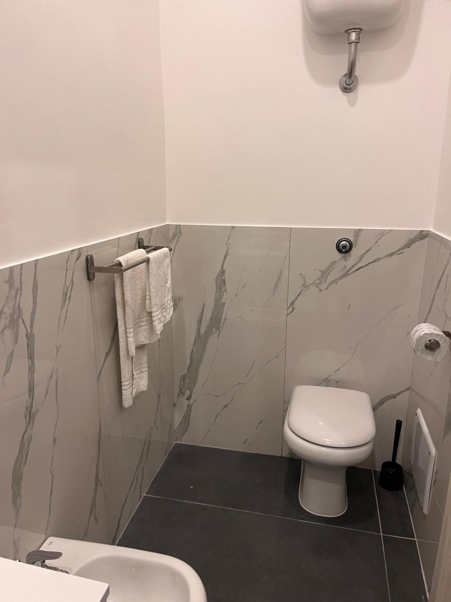 Oceania Hotels Napoli Екстериор снимка