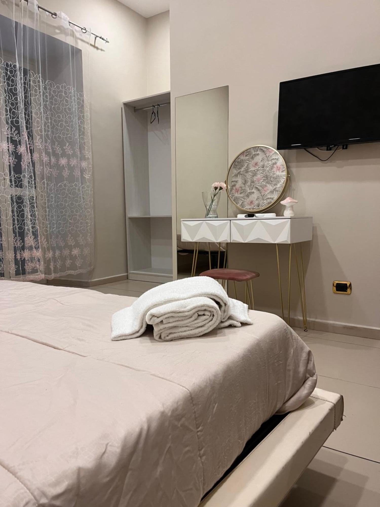 Oceania Hotels Napoli Екстериор снимка