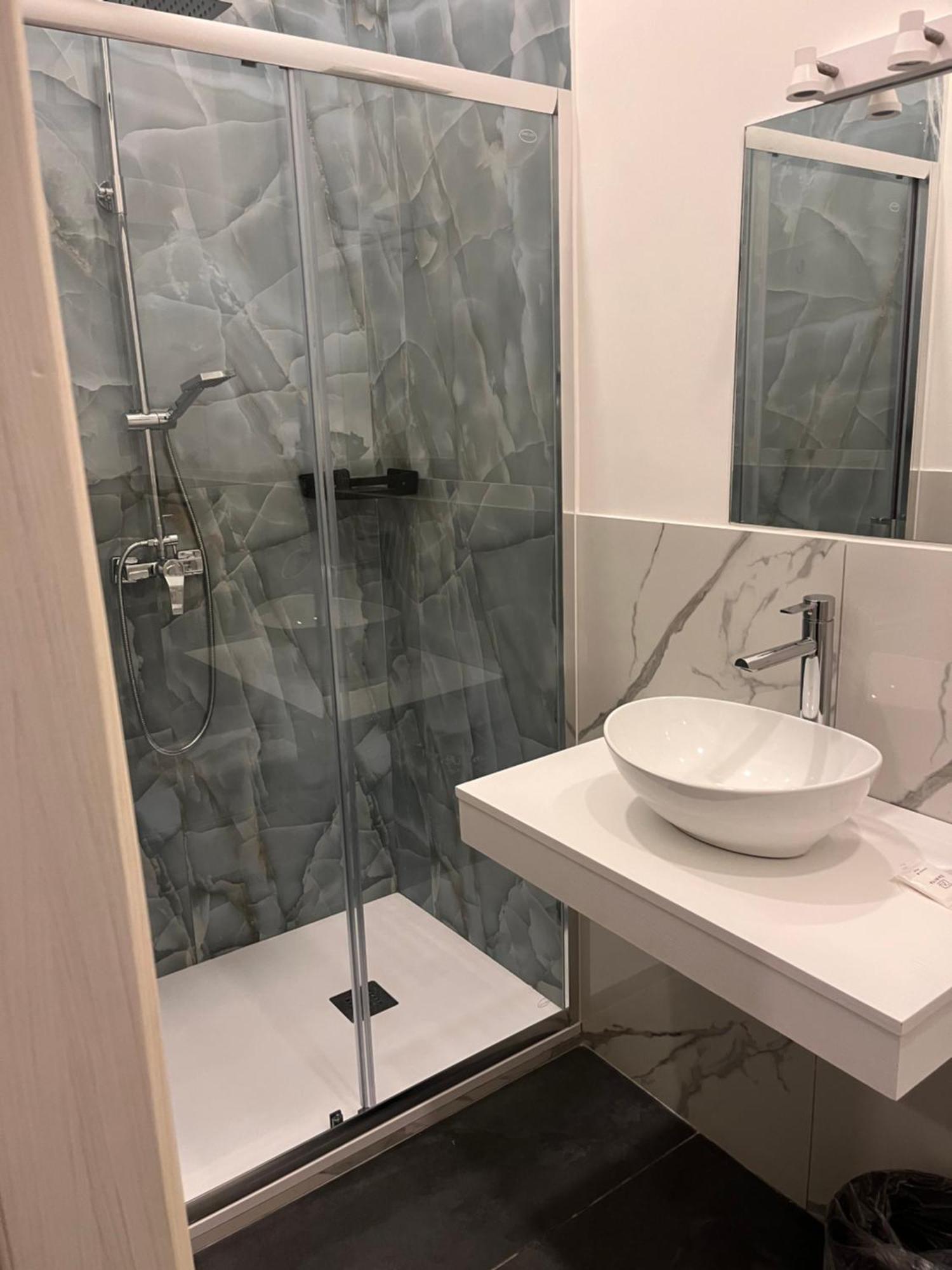 Oceania Hotels Napoli Екстериор снимка